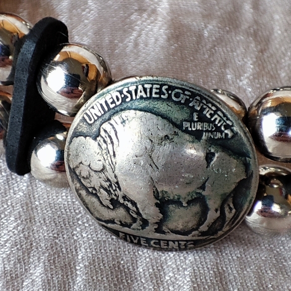 Buffalo Nickel Silver Tone Black Wood Silver Tone Ladies Belt TARNISHED Unsigned - Picture 8 of 13